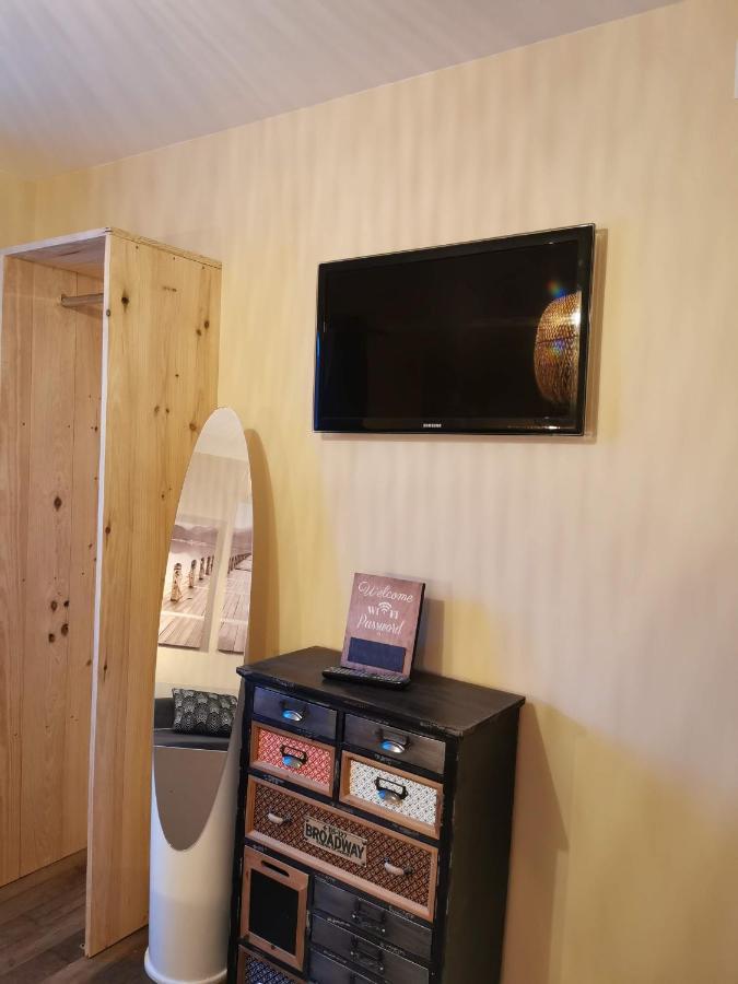 Chambres D'Hotes Chez Valerie Арет Экстерьер фото